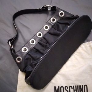 AUTHENTIC MOSCHINO CHEAP CHIC HANDBAG